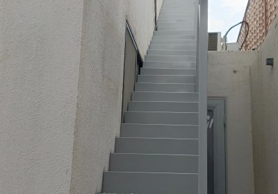 1000385214