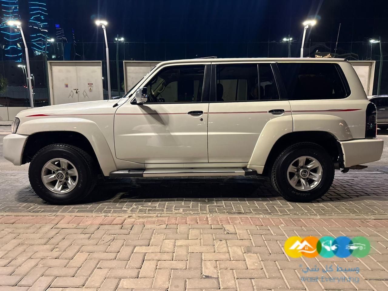 للبيع نيسان فتك 2015