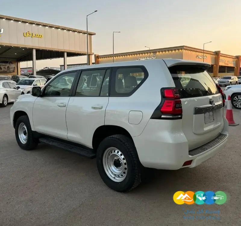 تويوتا برادو 2021