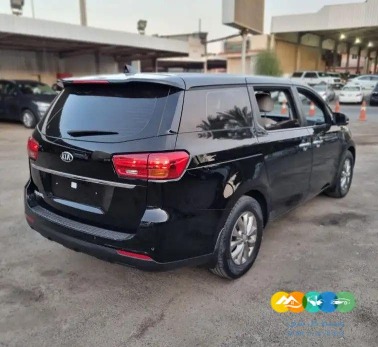 كيا كرنفال 2020 ديزل 11 راكب