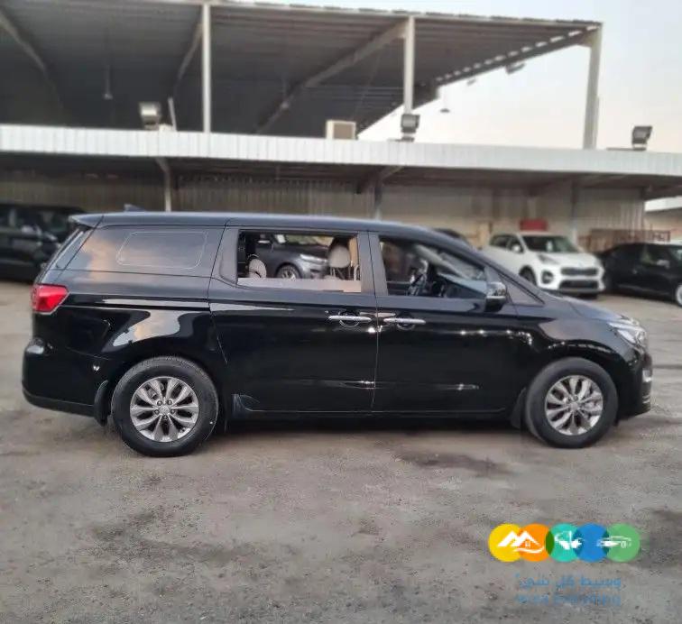 كيا كرنفال 2020 ديزل 11 راكب