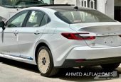 تويوتا كامري LE 2025 هايبرد بالنقد والتقسيط
