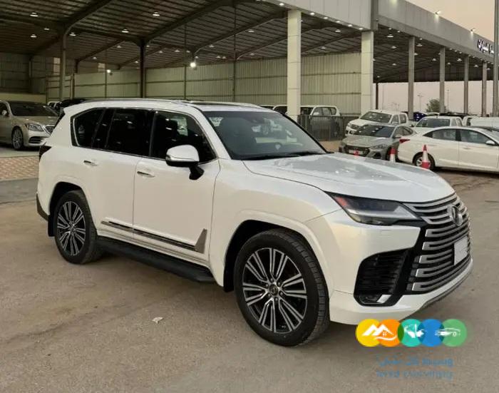 لكزس LX600 – BB موديل 2022