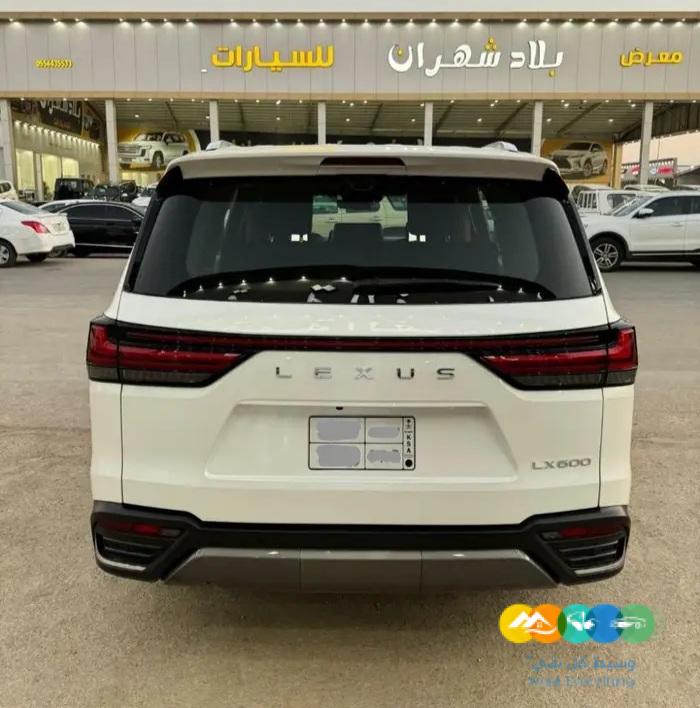 لكزس LX600 – BB موديل 2022