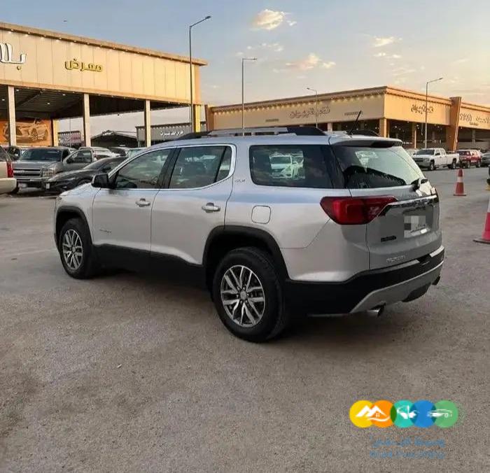 جي ام سي اكاديا 2019