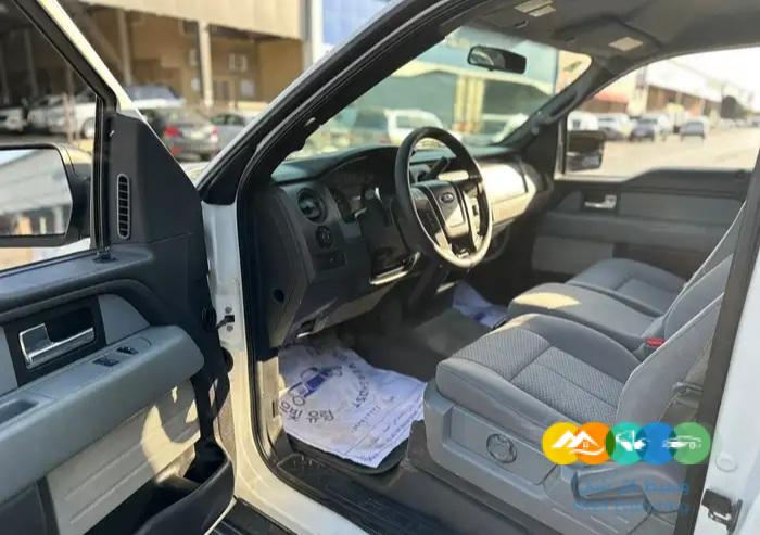 فورد F150 غماره نظيف ممشى قليل موديل 2013