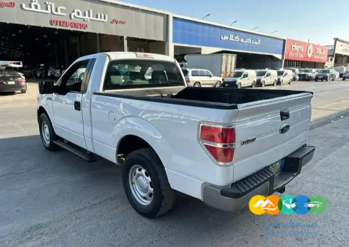 فورد F150 غماره نظيف ممشى قليل موديل 2013