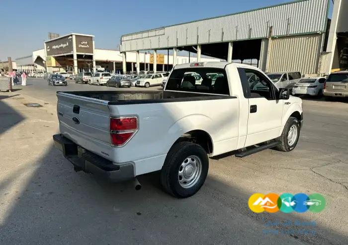 فورد F150 غماره نظيف ممشى قليل موديل 2013