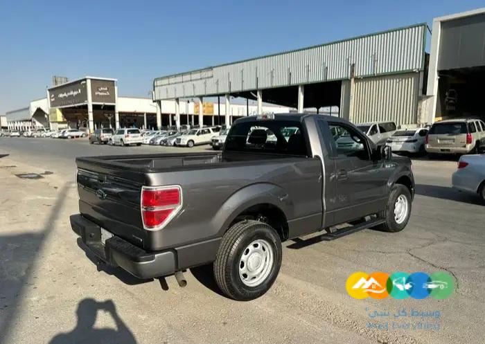 فورد F150 غماره نظيف جدا موديل 2014