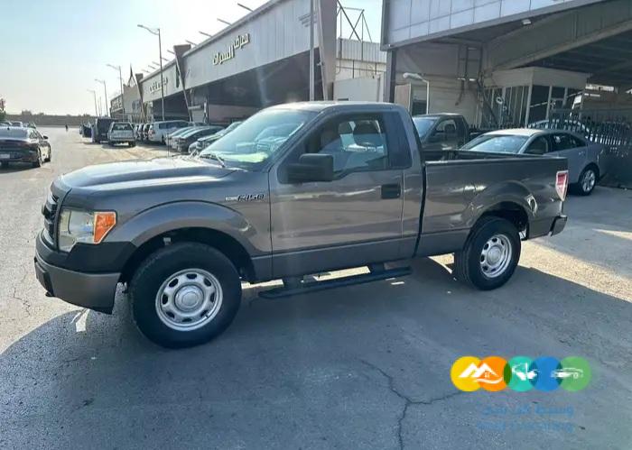 فورد F150 غماره نظيف جدا موديل 2014