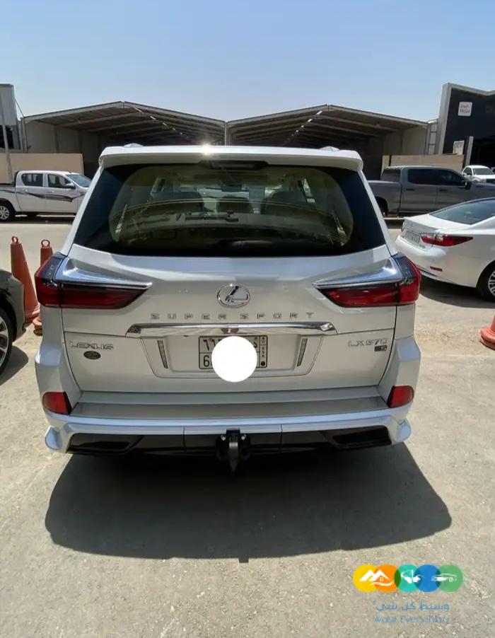 لكزس LX570 – سبورت – خليجي – 2020 ممشى 20 الف