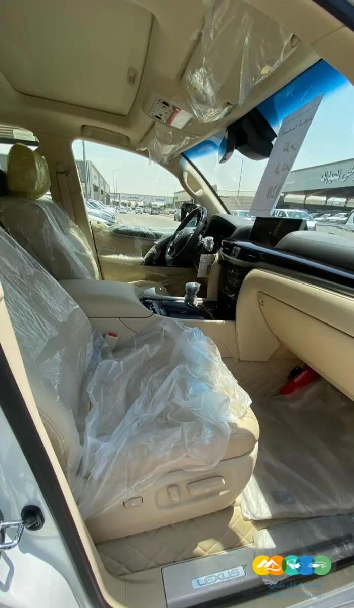 لكزس LX570 – سبورت – خليجي – 2020 ممشى 20 الف