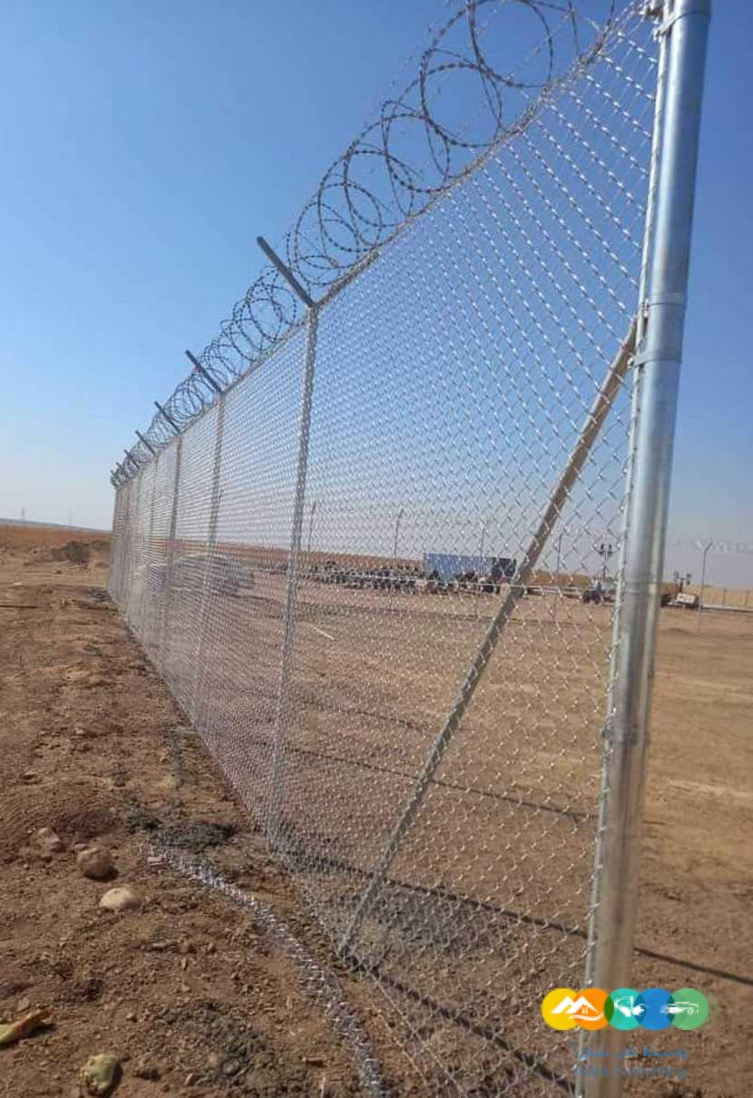 تركيب شبوك وسياج المزارع