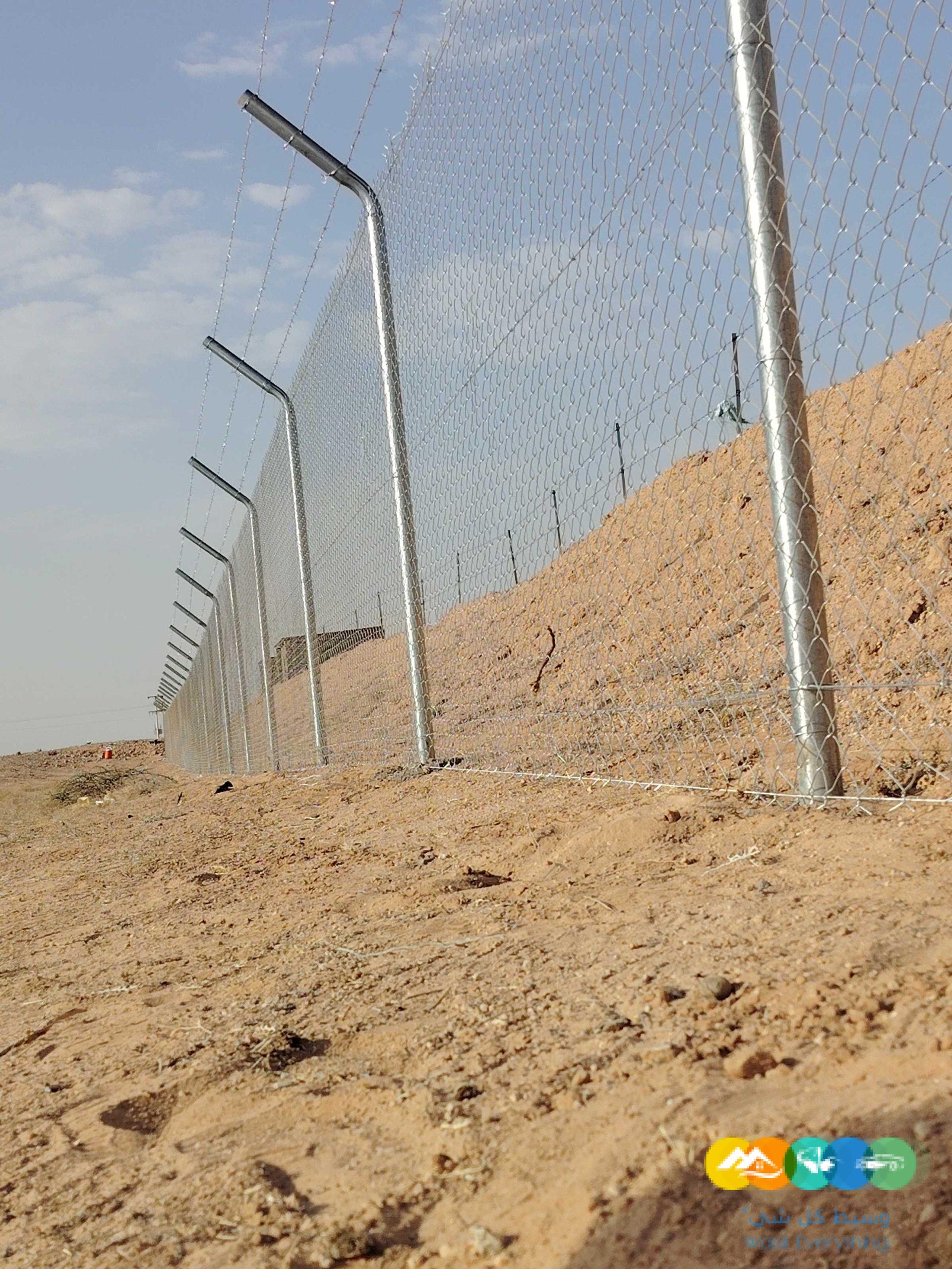 تسوير شبوك وسياج المزارع