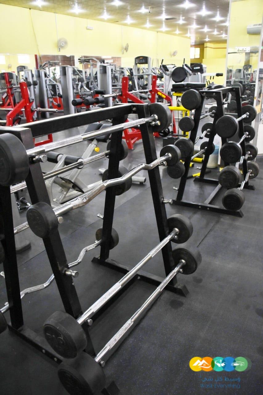 نادى رياضى للتقبيل