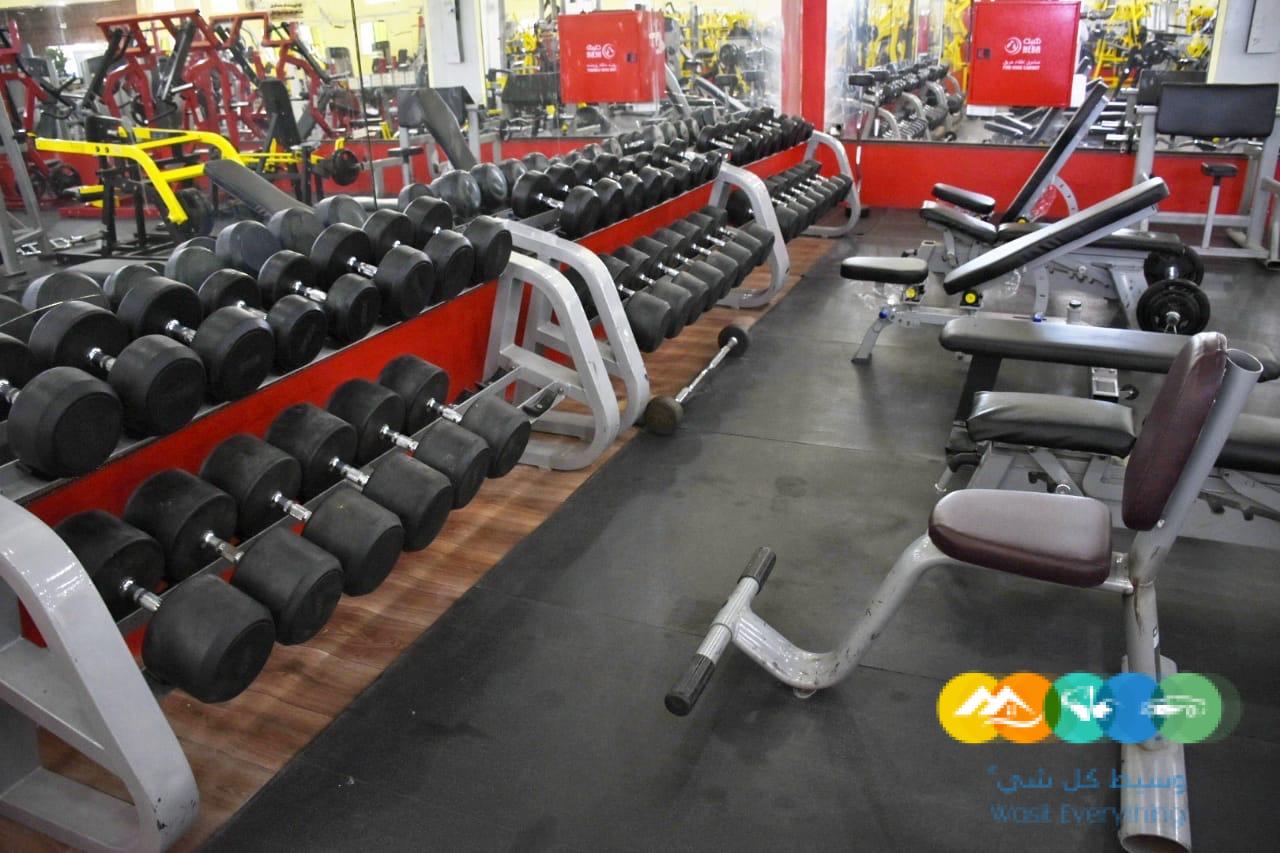 نادى رياضى للتقبيل