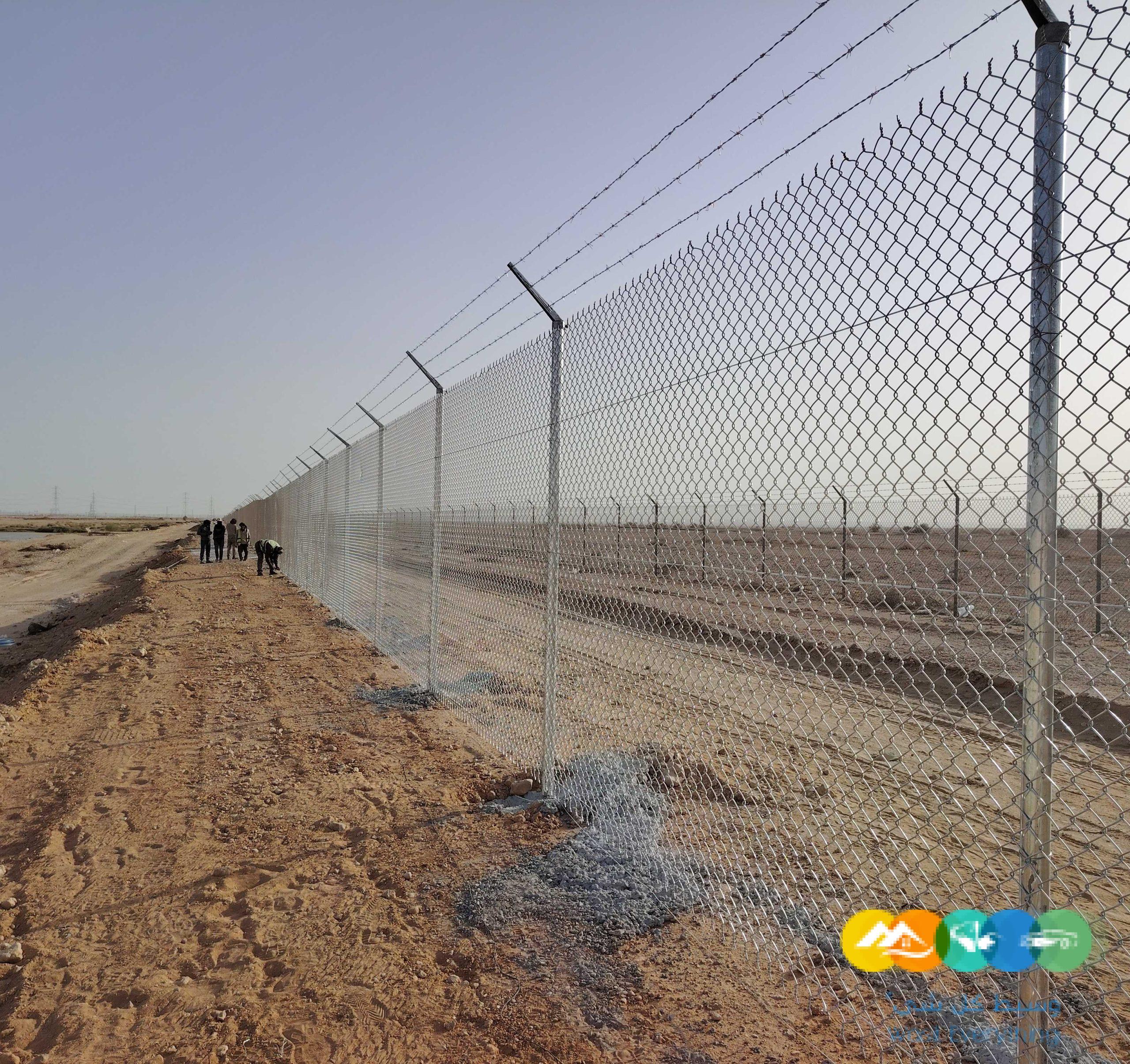 تركيب سياجات شبوك في أنحاء المملكة