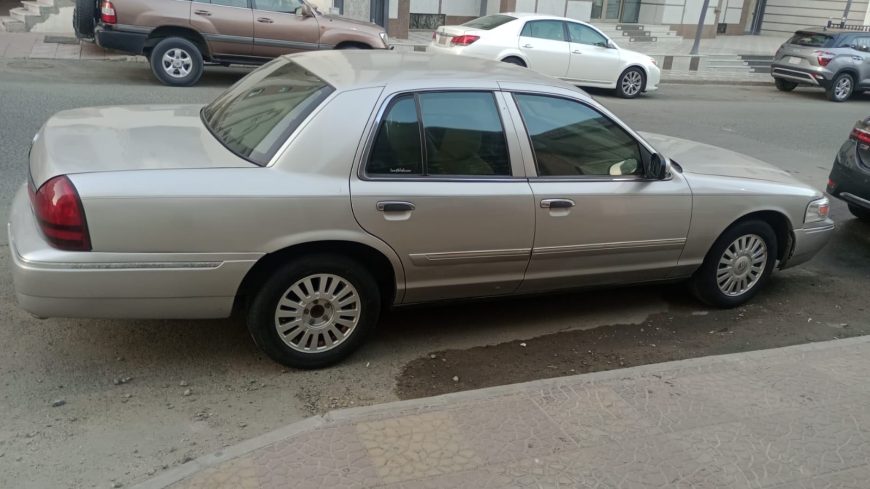 فورد جراند مركيز 2008