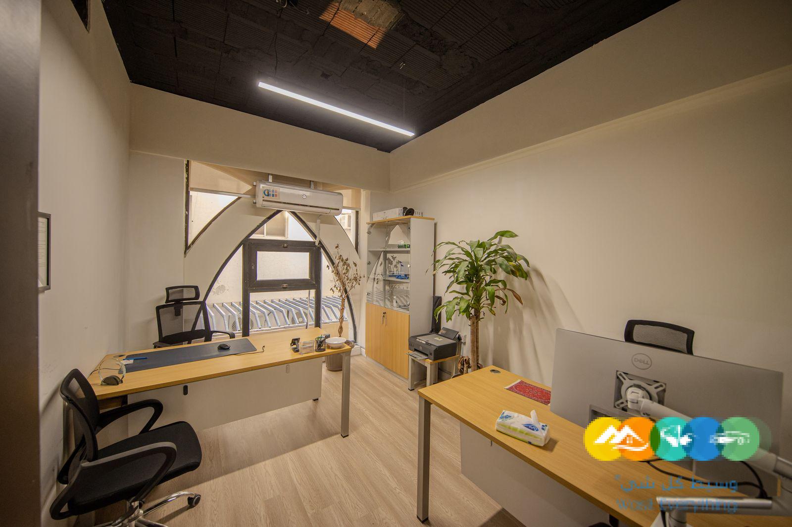 مكاتب مؤثثة جاهزة للإيجار