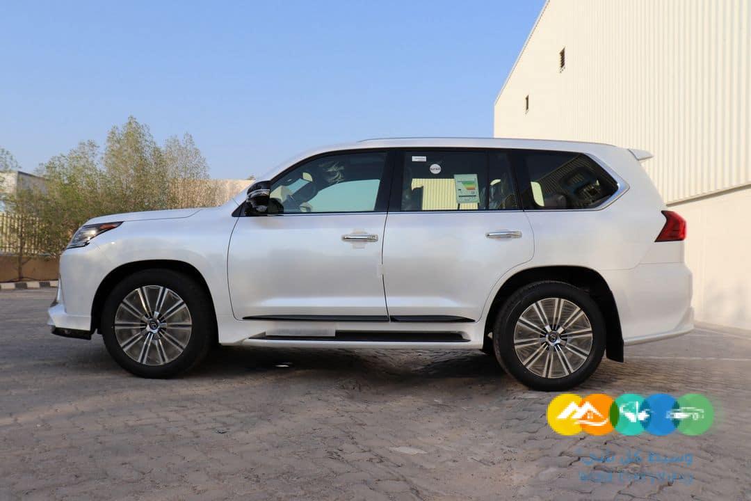 لكزس LX 570 موديل 2021 للبيع