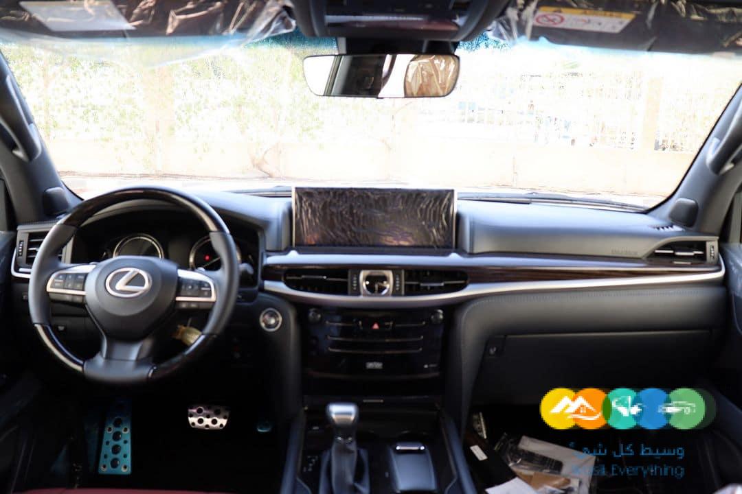 لكزس LX 570 موديل 2021 للبيع