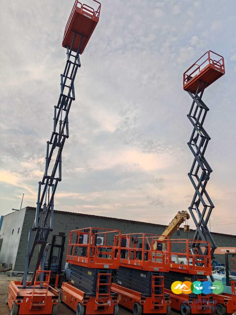 سيزر لفت للايجار جده رافعة شوكية للايجار جده مان لفت لل