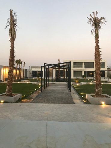 تشطيب مزارع و شاليهات فخمة في الرياض