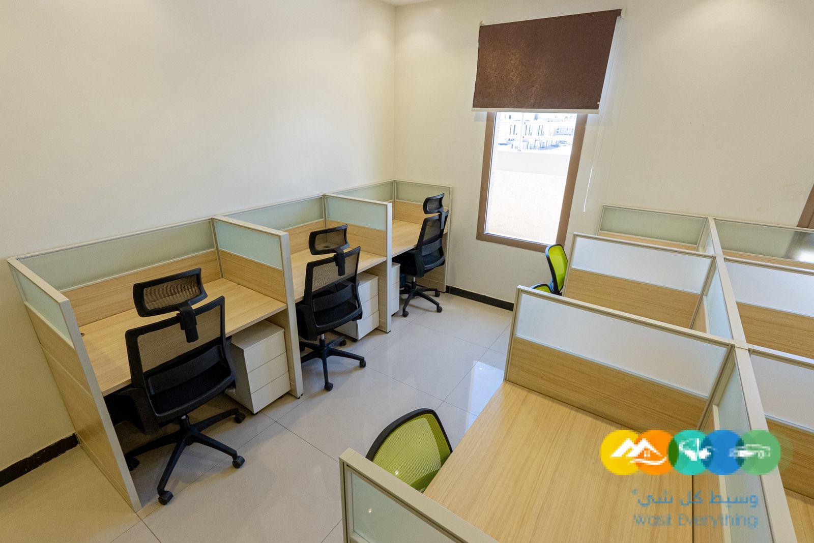 مكاتب للإيجار