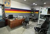 مركز صيانة مجهز للتقبيل