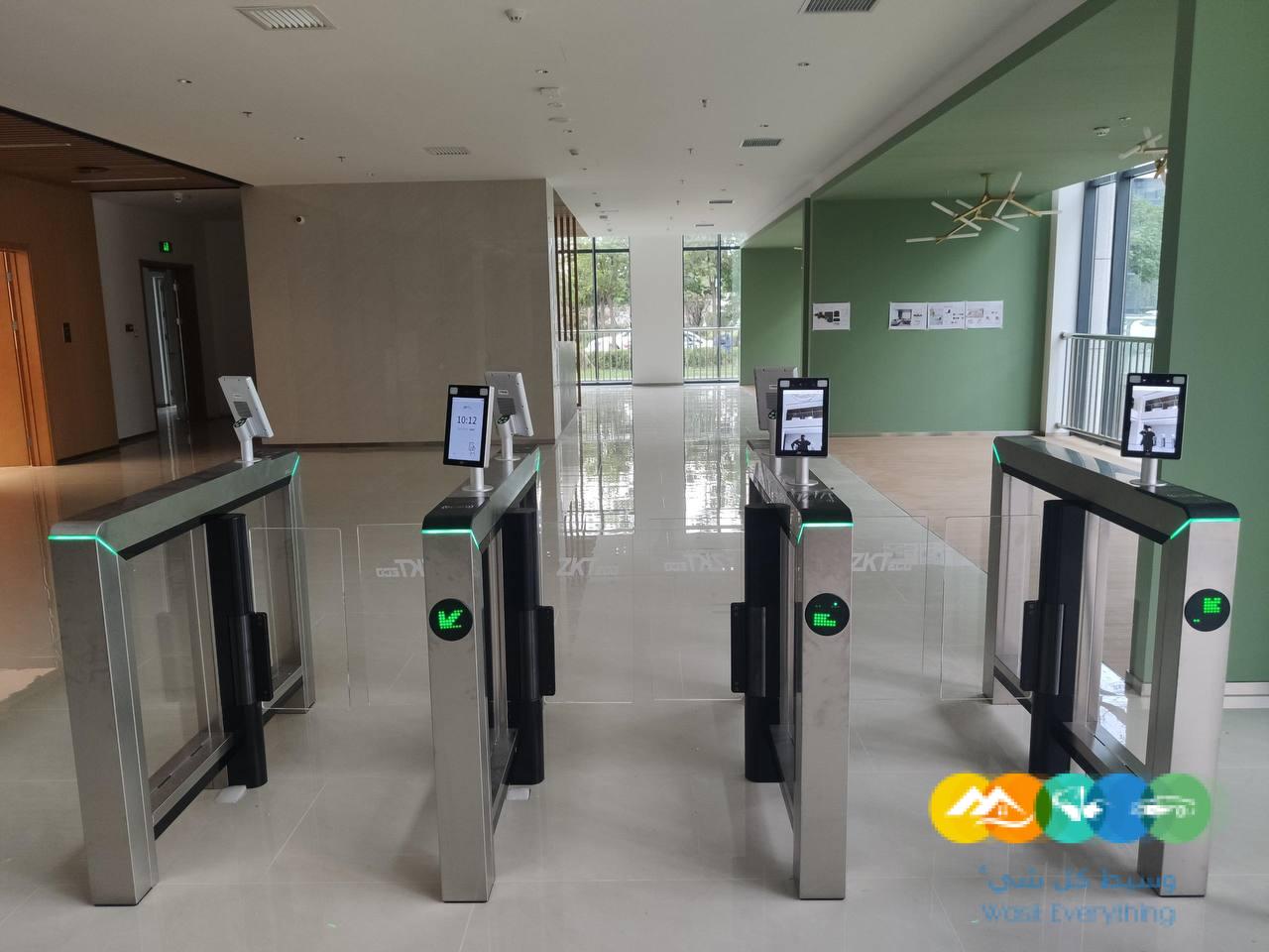 بوابات إلكترونية لمرور الأفراد – أنظمة دخول وخروج ذكية