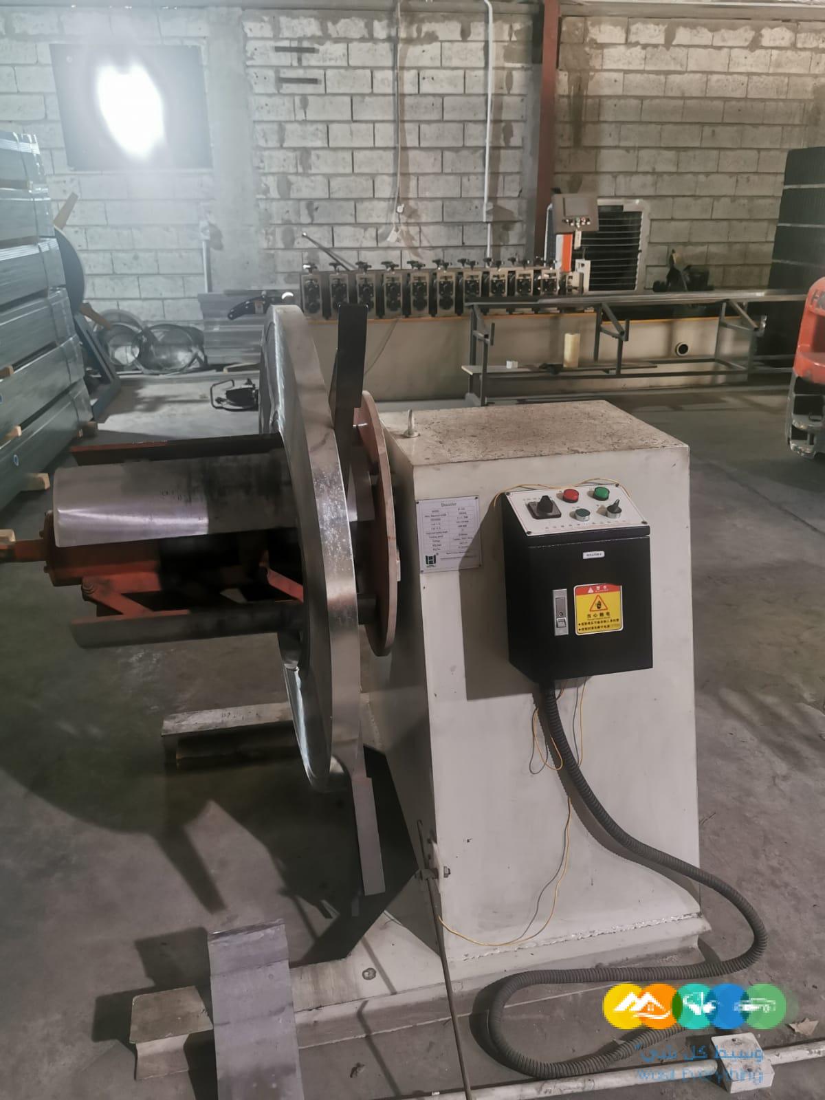 مصنع لصناعة اكسسورات الجبس بورد من الحديد