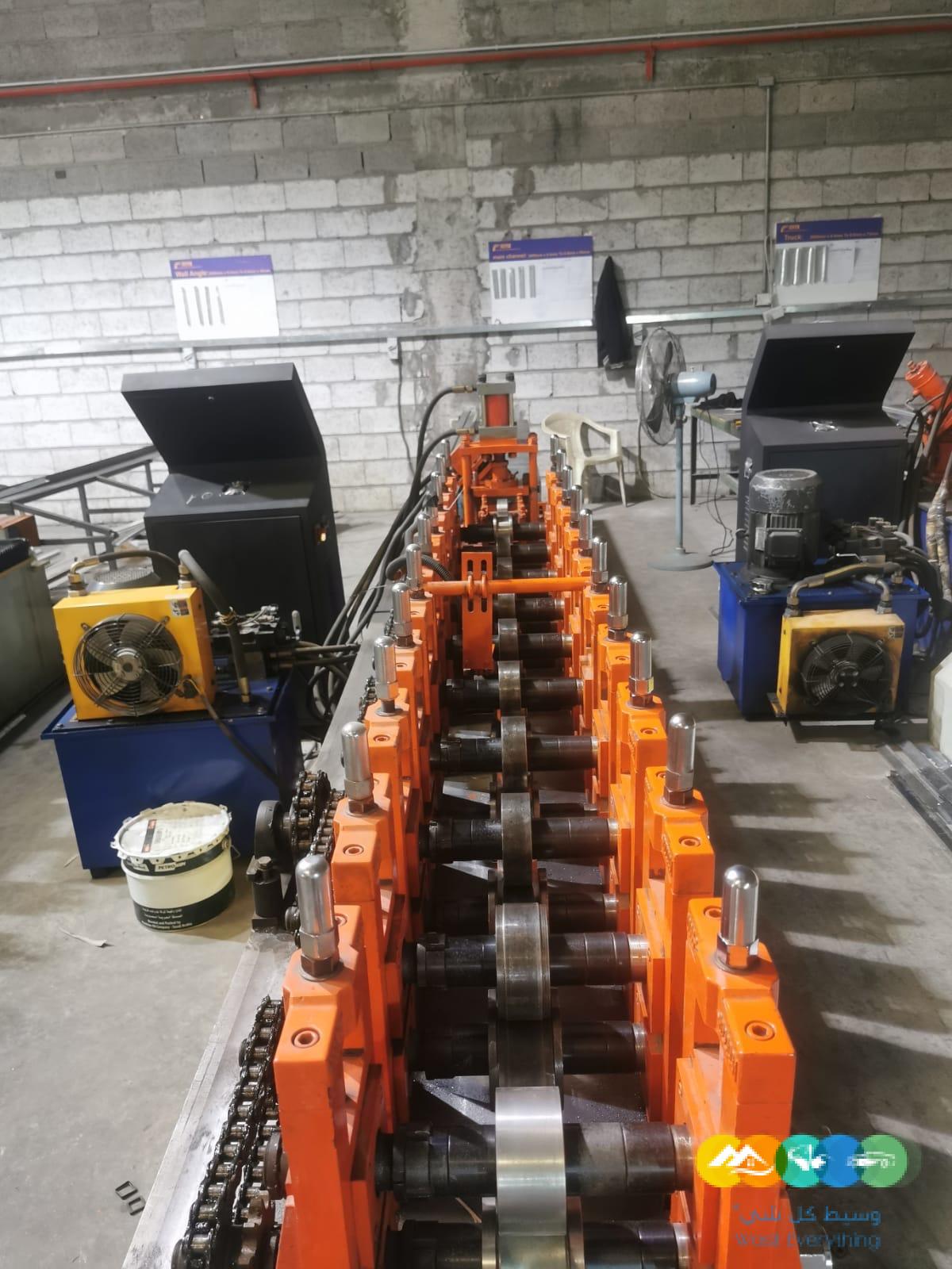 مصنع لصناعة اكسسورات الجبس بورد من الحديد