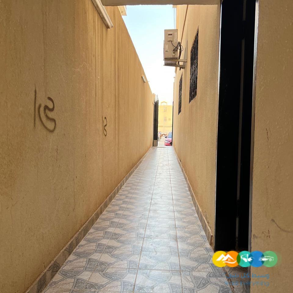 غرب الرياض بطويق حي الموسى شارع احمد بن الخطاب خلف اسوا