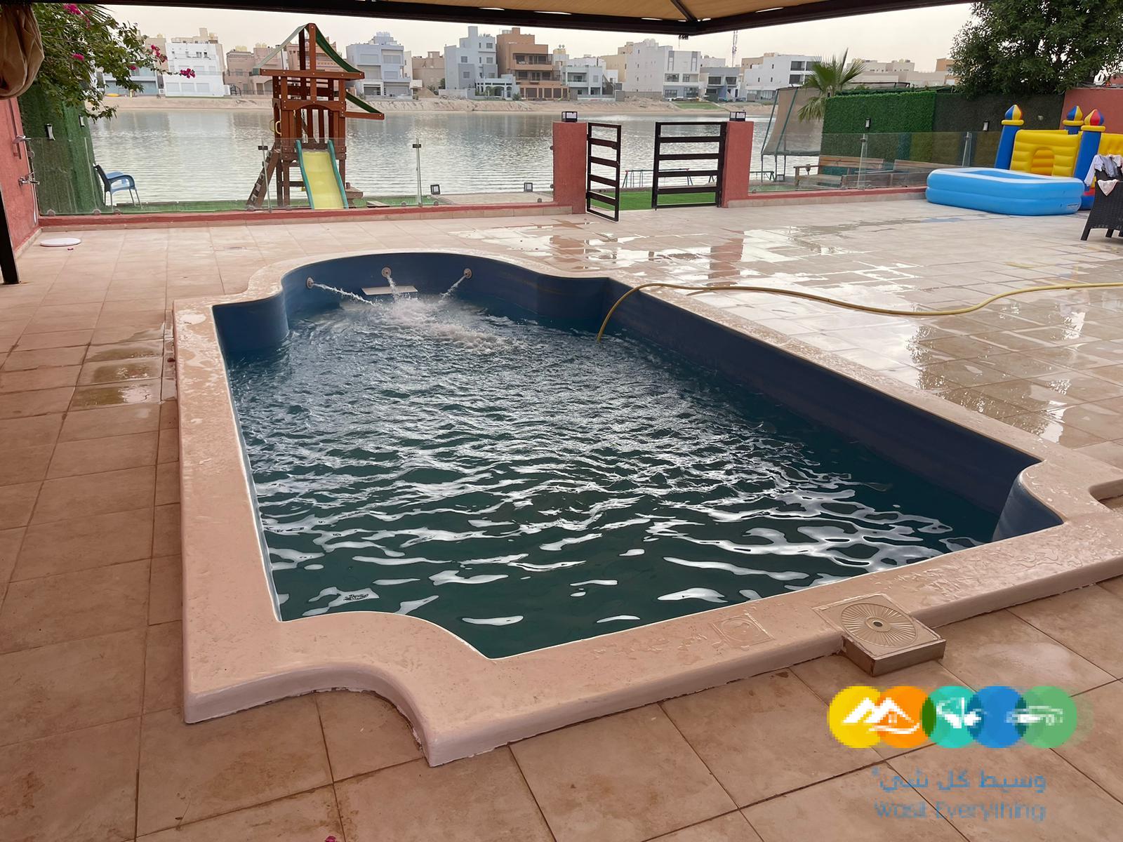 تركيب مسابح فيبر جلاس بالرياض – شركة كروزا 0598055633