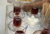 صبابين و قهوجيين رجال ونساء في جدة للضيافة