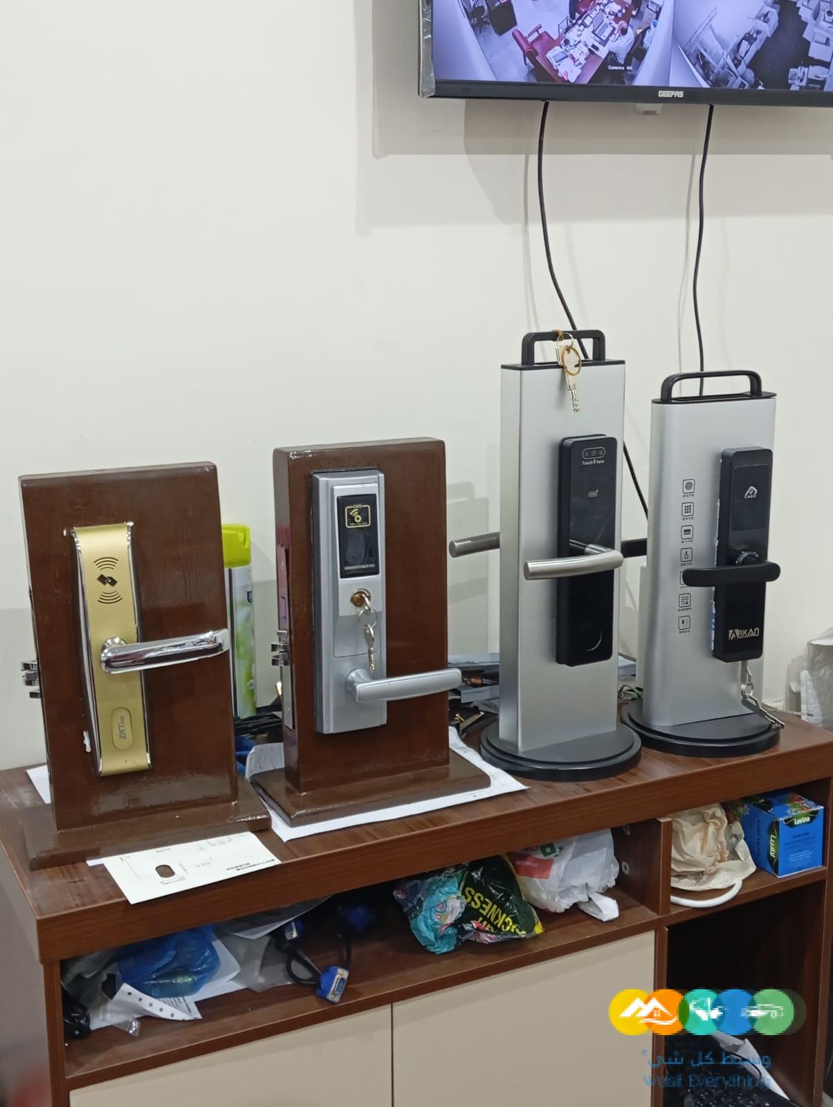 كوالين واقفال فنادق