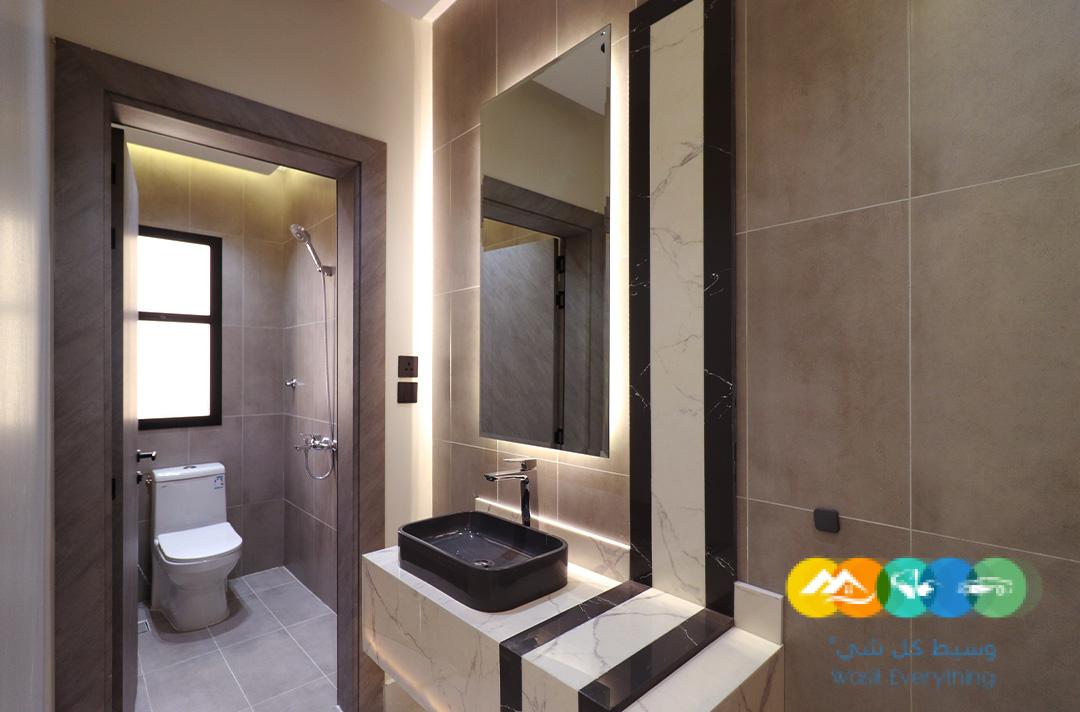 شقة 4 غرف بحي السلامة امامية بمدخلين للبيع أفراغ فوري