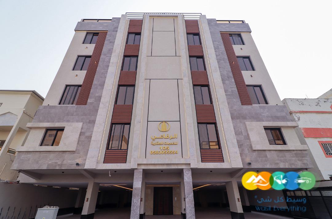 شقة 4 غرف بحي السلامة امامية بمدخلين للبيع أفراغ فوري