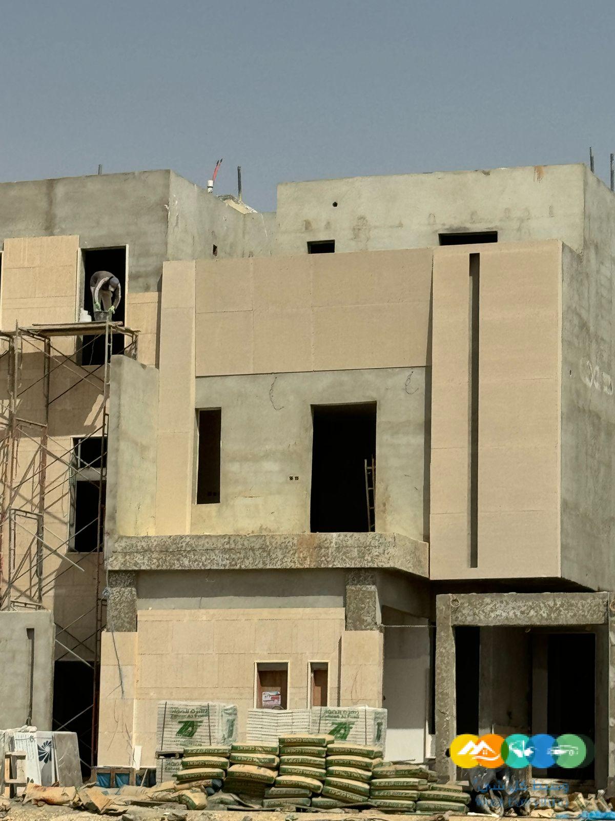 تطوير و ترميم واجهات فلل و قصور فخمة في الرياض