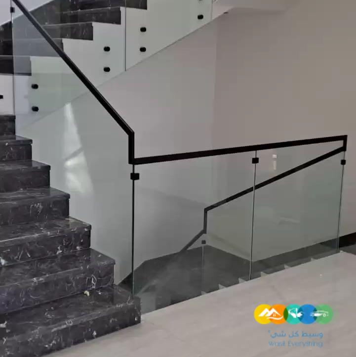 معلم زجاج سيكوريت جده