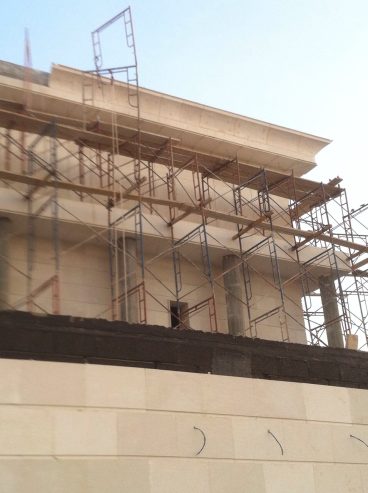 مشرف تشطيبات ديكورداخلي واجهات خارجية- لاندسكيب بالرياض
