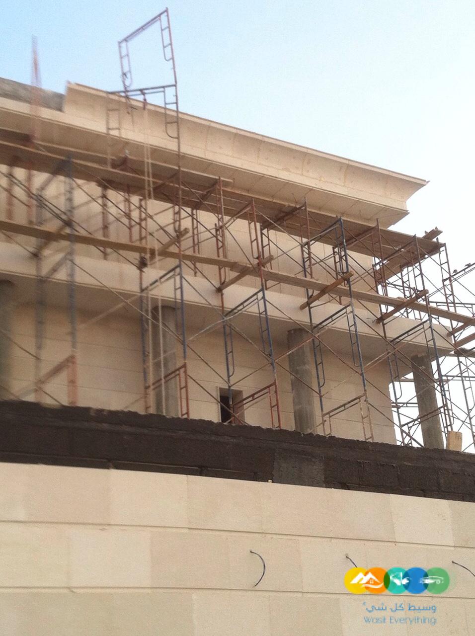 مشرف تشطيبات ديكورداخلي واجهات خارجية- لاندسكيب بالرياض