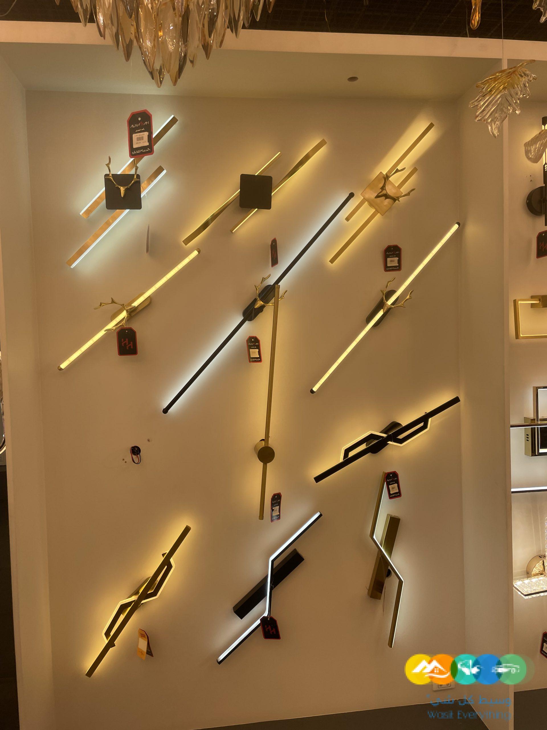 تنسيق و توزيع إنارة مغنتيك لايت و ستريب لايت بالرياض