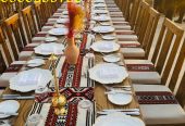 تأجير طاولات طعام وبوفيه , طاولات اجتماعات,كراسي