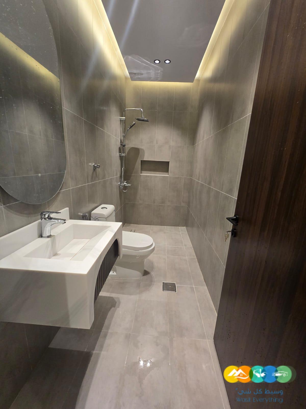 شقة 4 غرف بحي الروضة للبيع أفراغ فوري للبيع