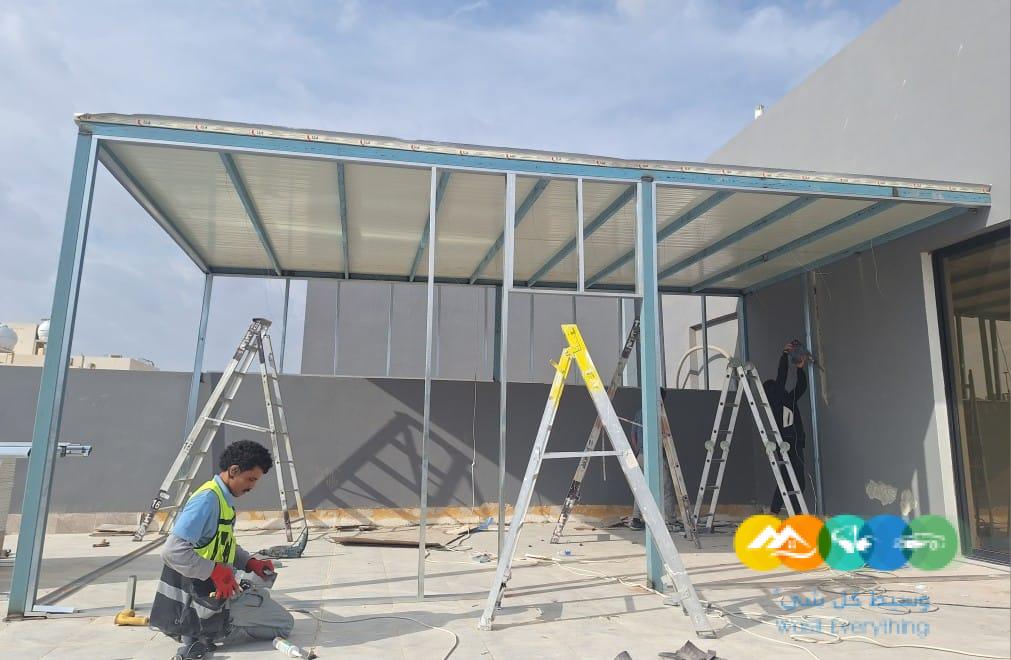 بناء ملاحق خارجية