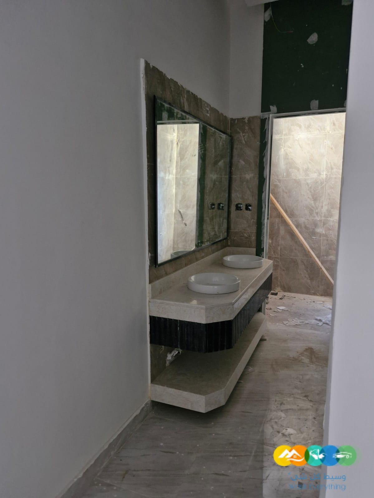 احواض مغاسل مع الديكور والمرايات والصنابير للبيع مغاسل