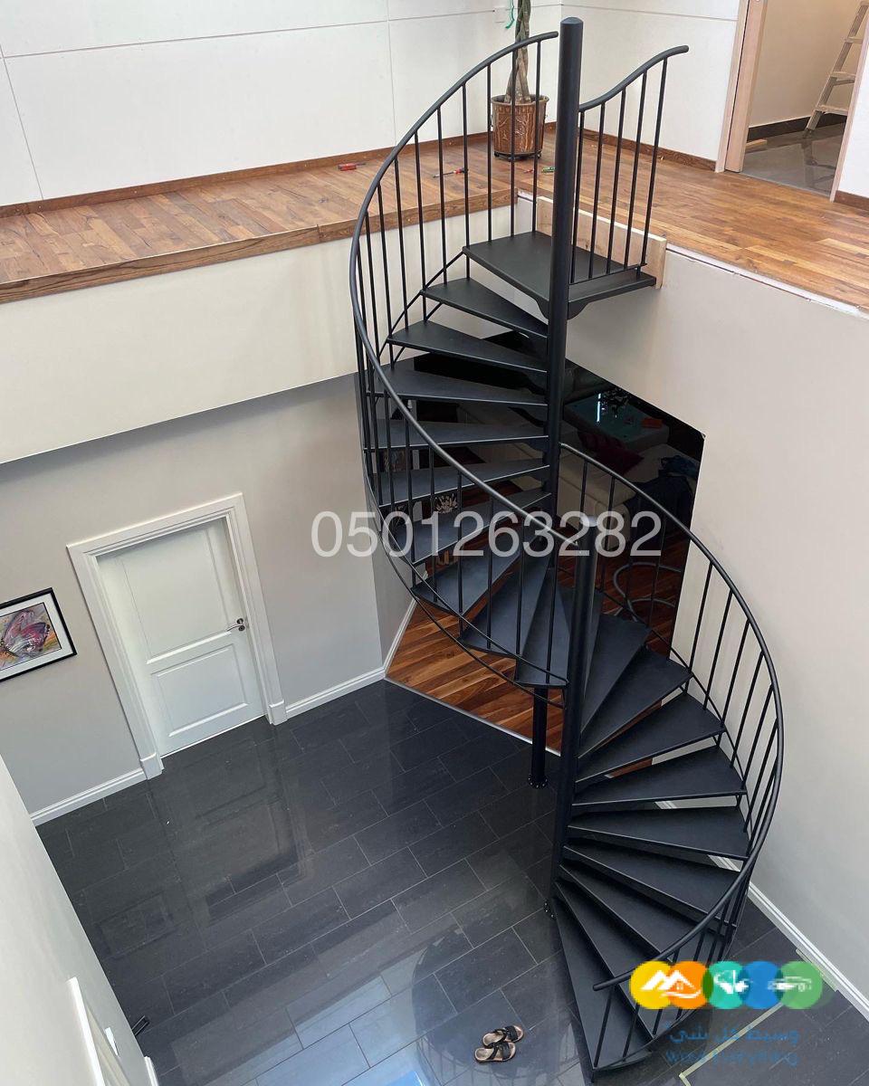 إنشاء وتنفيذ الدرج والسلالم الحديدية ديكورية وعادية