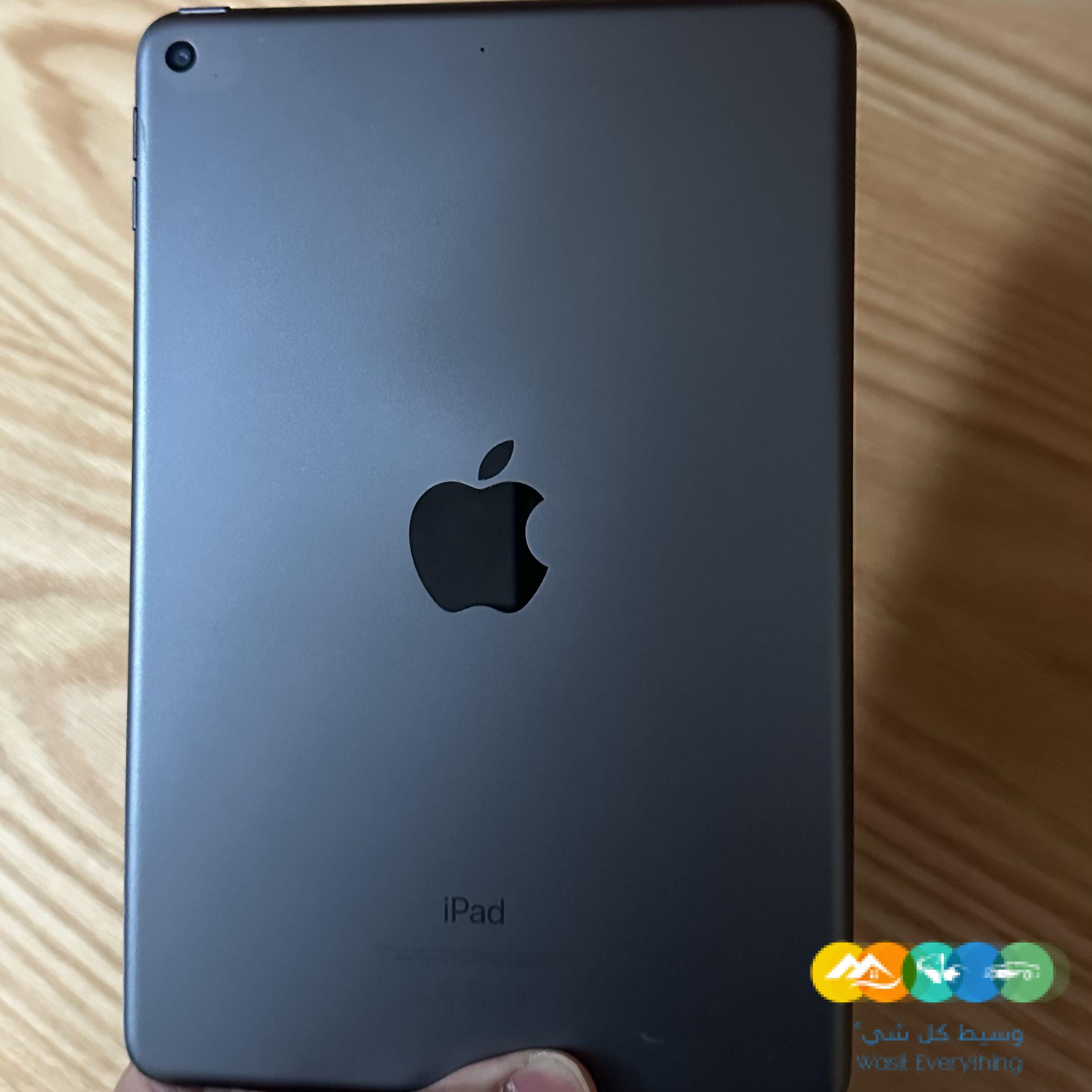 للبيع أيباد ميني الجيل الخامس مظيف