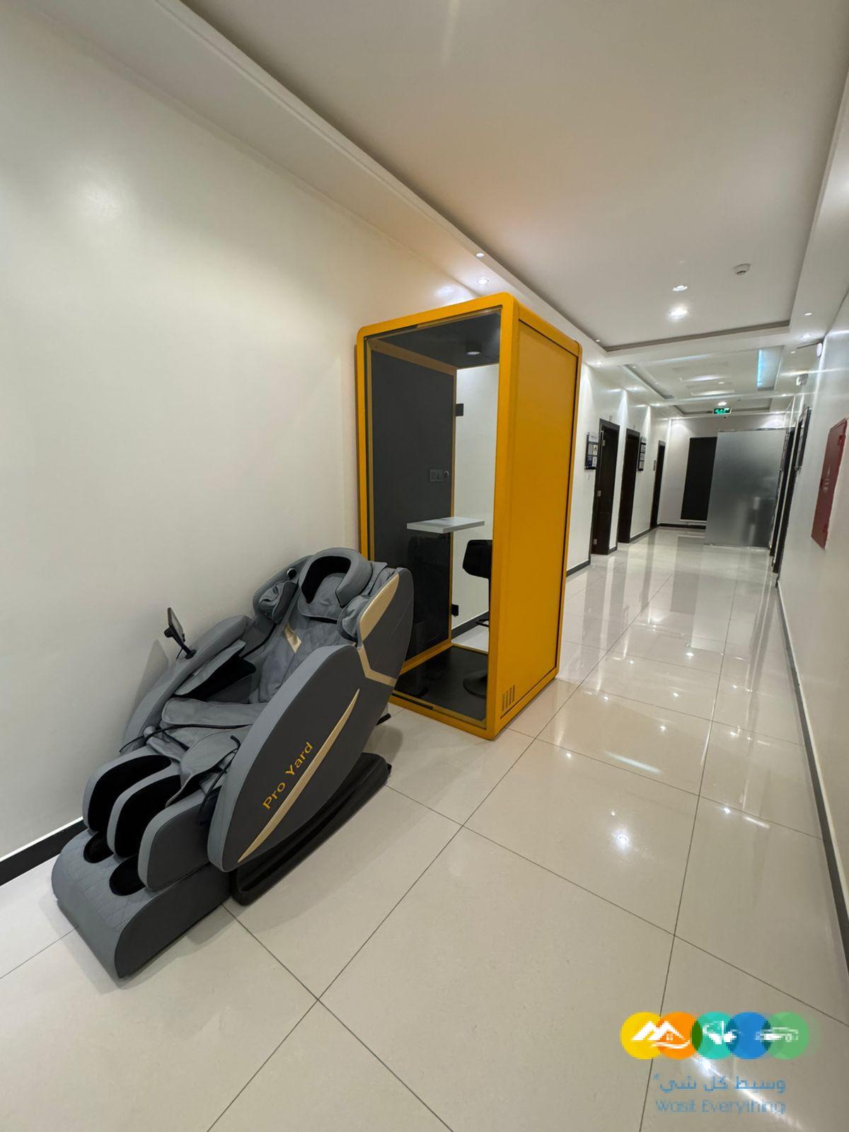 مكاتب مؤثثة للإيجار في العارض